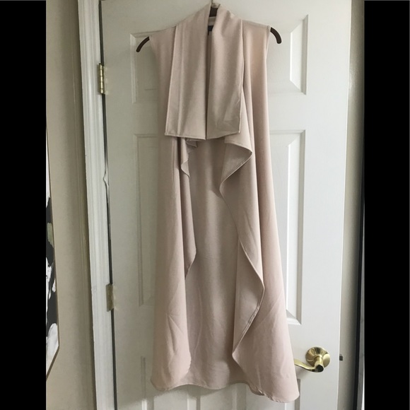 Tops - Beige duster.